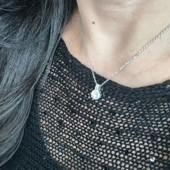 New Simulated Diamonds 925 Sterling Silver Round Sparkling Pave Pendant Necklace - Picture 5 of 8